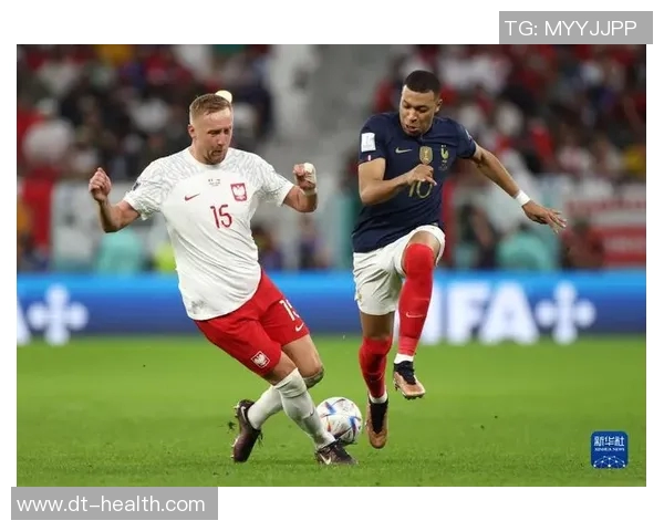 当今足坛巨星闪耀 聚焦梅西 C罗 哈兰德 姆巴佩等球员的巅峰表现