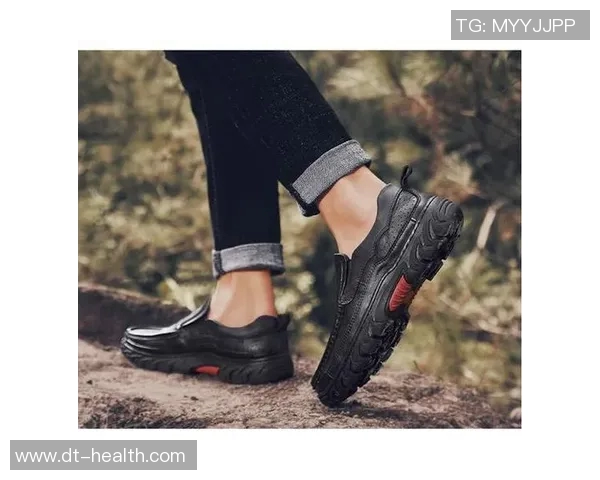 盘点各大球星最新赛场鞋履 穿搭背后的品牌与技术揭秘 盘点各大球星最新赛场鞋履 穿搭背后的品牌与技术揭秘