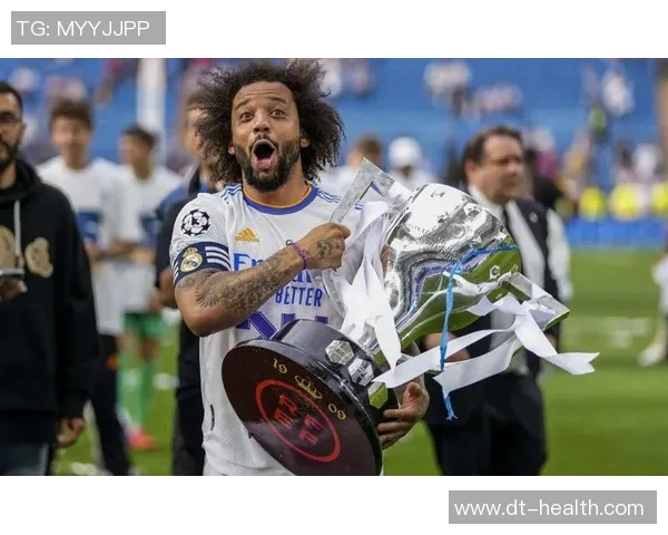 足坛最强父子档传奇从血脉到绿茵传承不灭的足球荣耀 足坛最强父子档传奇从血脉到绿茵传承不灭的足球荣耀