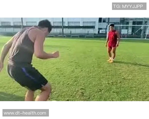 足球球星精彩转身突破过人技巧解析与实例分享 足球球星精彩转身突破过人技巧解析与实例分享